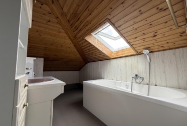 Un bien rare au cœur du Brassus, réunissant habitation et local commercial, avec un beau potentiel d’investissement