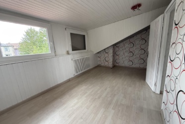 Un bien rare au cœur du Brassus, réunissant habitation et local commercial, avec un beau potentiel d’investissement