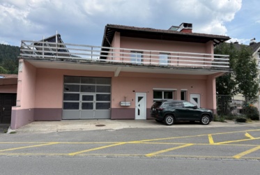 Un bien rare au cœur du Brassus, réunissant habitation et local commercial, avec un beau potentiel d’investissement
