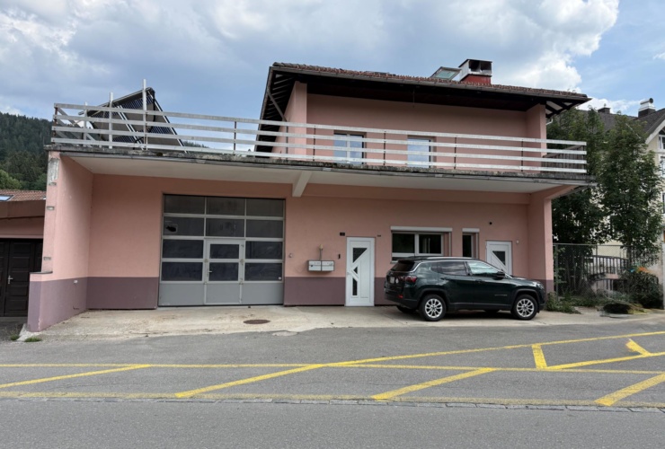 Un bien rare au cœur du Brassus, réunissant habitation et local commercial, avec un beau potentiel d’investissement
